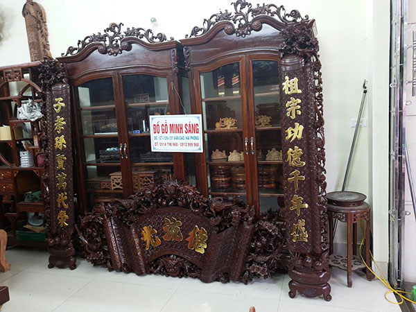 Quấn thư câu đối Long hóa dát vàng gỗ Gụ